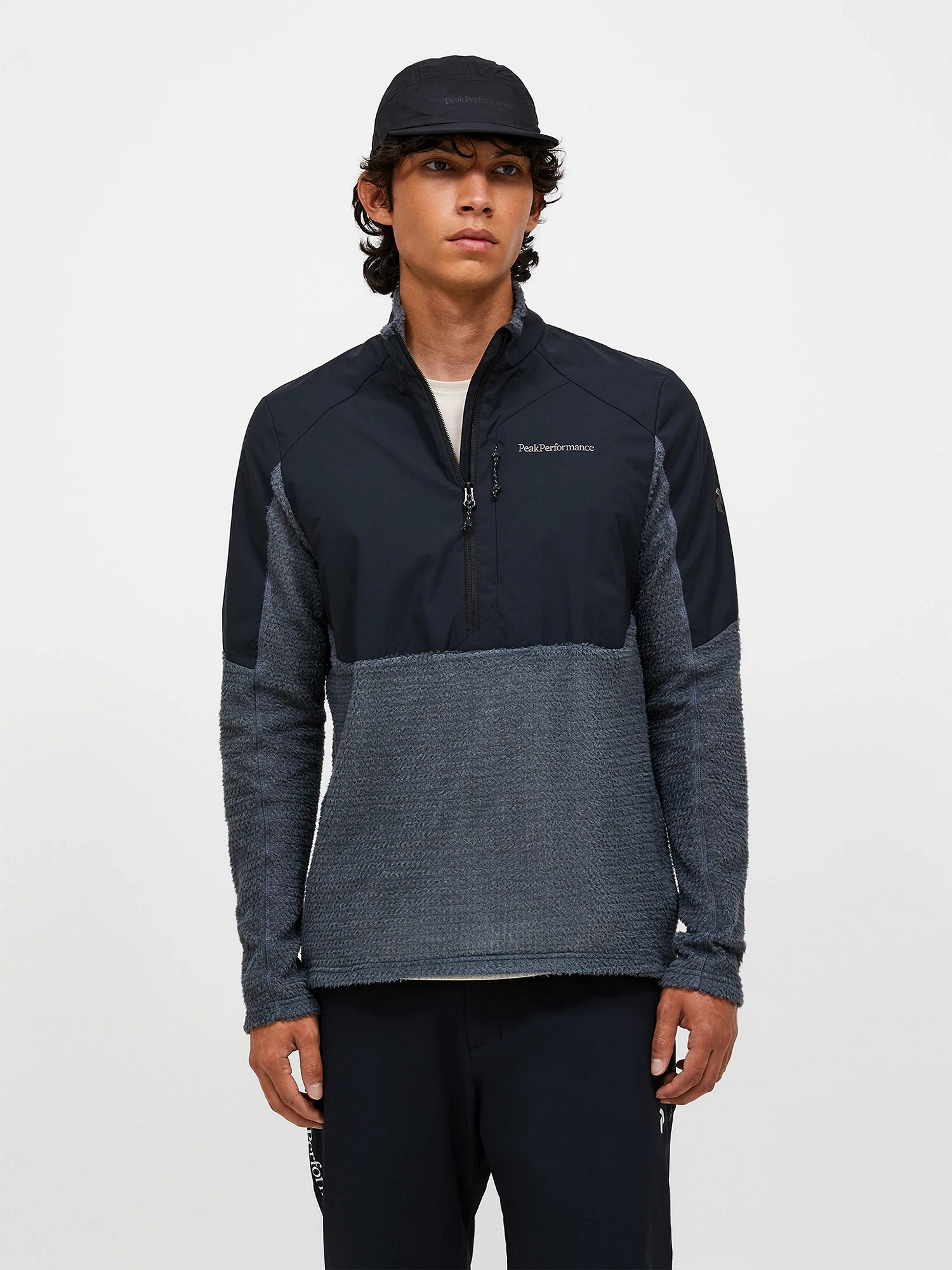 peak エルフィール M Freelight Alpha Half Zip (FW25) - Peak Performance Whistler